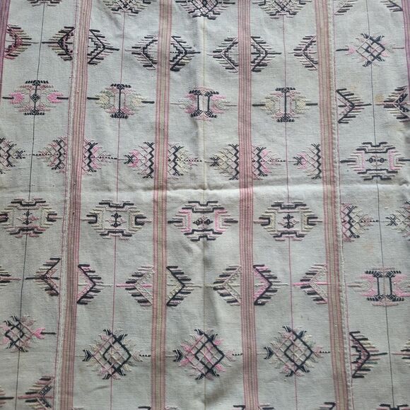 Early 20th C. Antique Bhutanese Kira - Picture 6 of 10